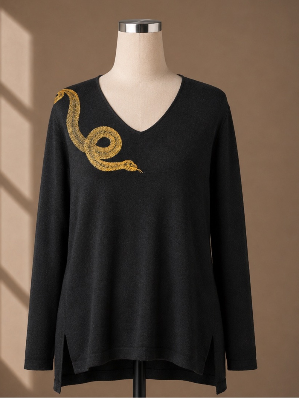 Lauren Ralph Lauren Cashmere Silk Gold Snake V-Neck Sweater Black 2X
